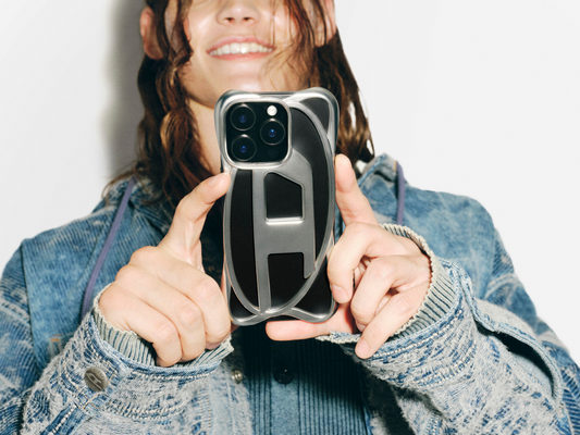 DIESELより人気のOval Dシリーズに新商品が登場!