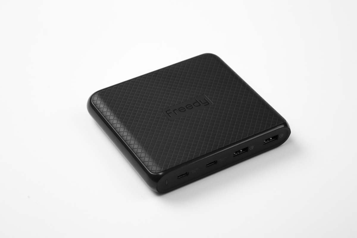 マルチポートチャージャー 90W 4台同時充電 ブラック EA1707BK