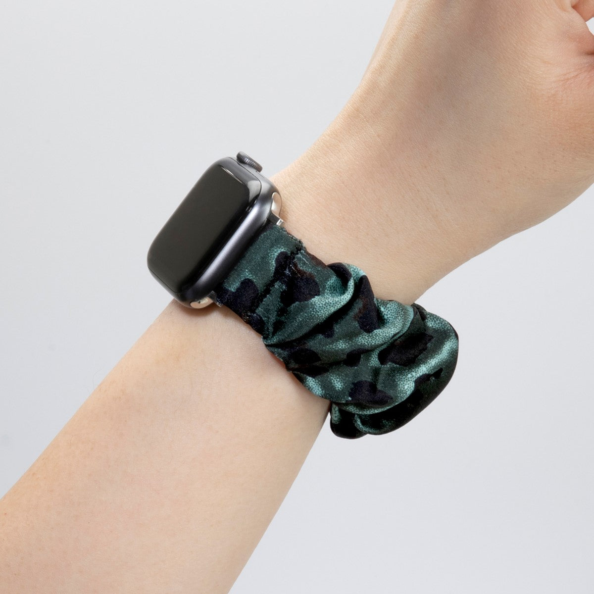 AppleWatchバンド POP LOOP Watch Strap (42/41/40/38mm) レパードグリーン