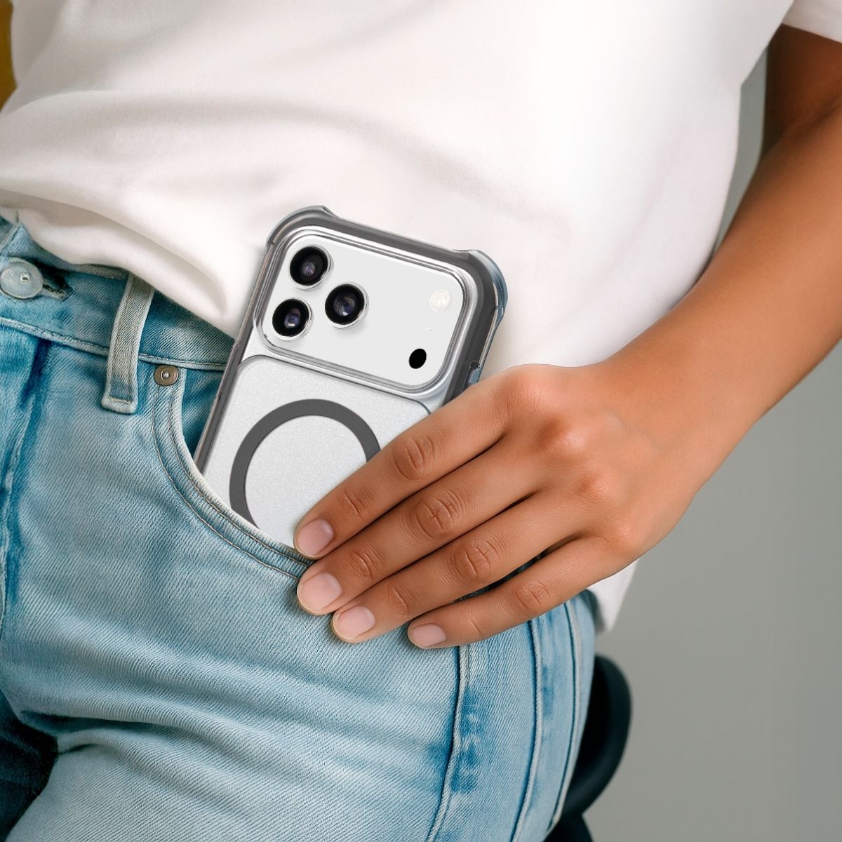 iPhone 17 Pro Maxケース AERO PROTECT シャドウグレー